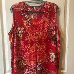 Rose & Olive flowy v-neck tank top